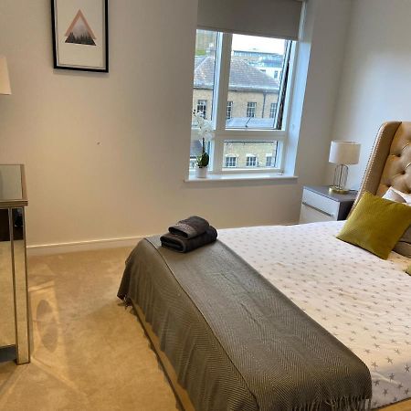 Blissful One Bed Near The River Saint Saint Kew Exterior foto