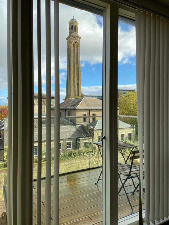 Blissful One Bed Near The River Saint Saint Kew Exterior foto