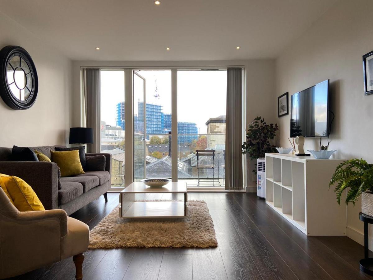 Blissful One Bed Near The River Saint Saint Kew Exterior foto
