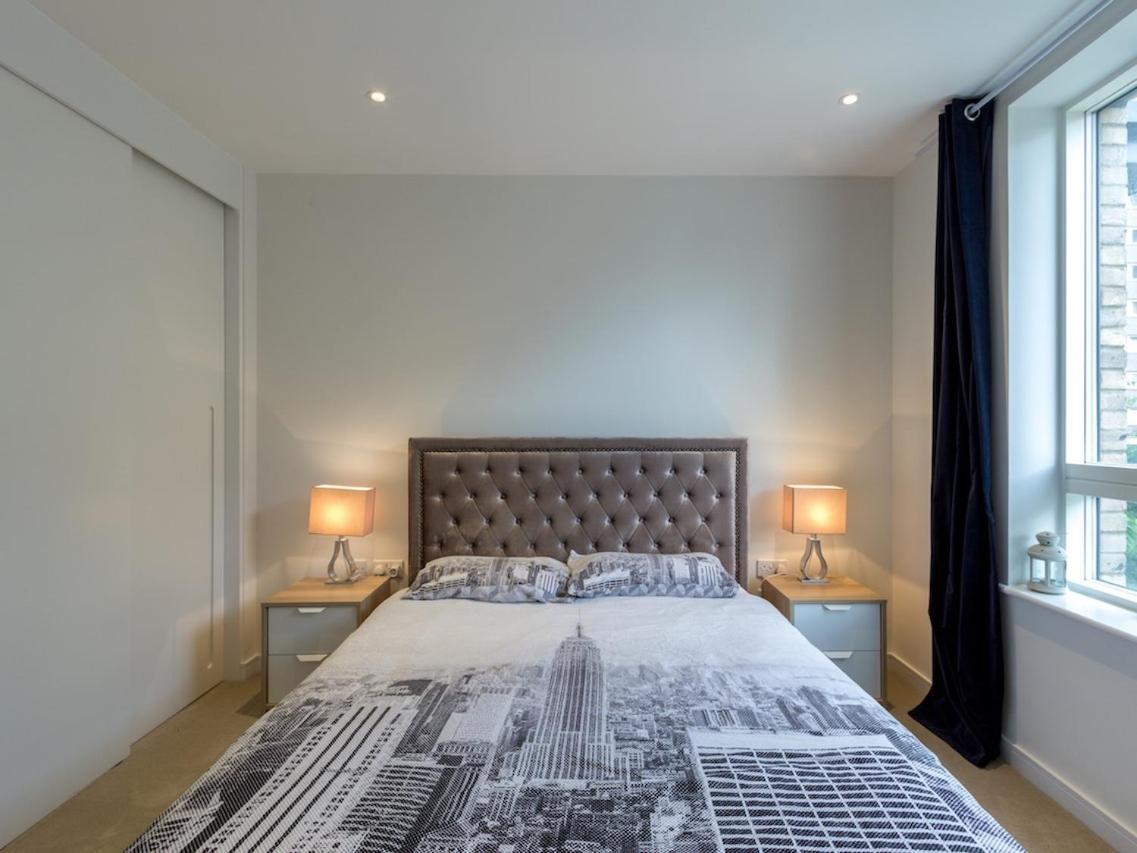 Blissful One Bed Near The River Saint Saint Kew Exterior foto